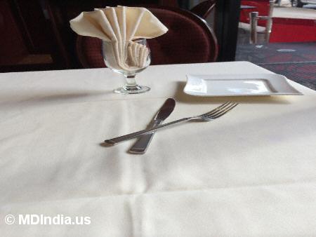 Kadhai Bethesda Table © MDIndia.us