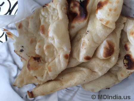 Shangri la Bethesda Naan © MDIndia.us