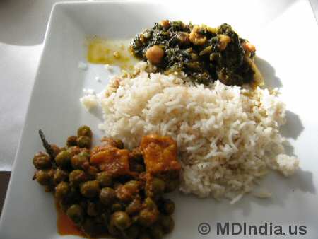 Shangri la Bethesda Tofu, Saag Channa © MDIndia.us